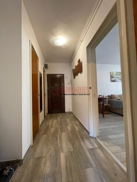 Sector 4, Bd. Alexandru Obregia, mobilat/utilat, disponibil imediat.